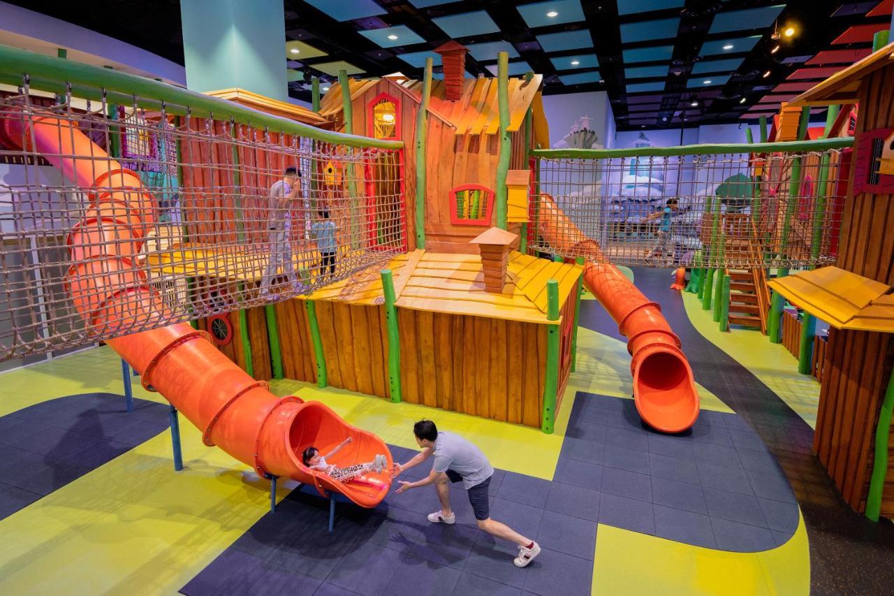Studio City Hotel Makau Zewnętrze zdjęcie The Kidz Club